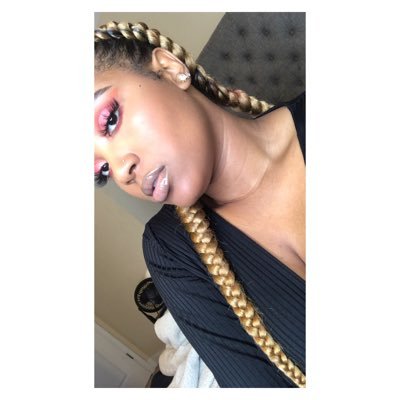 danispanelly's profile picture. 💁🏽‍♀️ Welcome