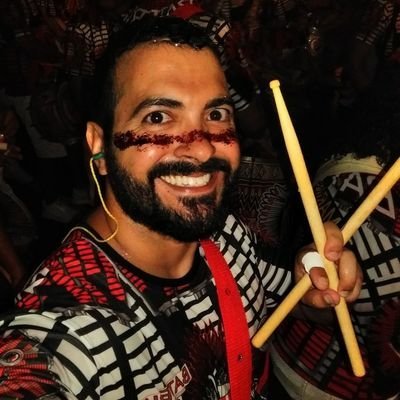 thgcbrl's profile picture. 👶🏻 Pai |
💻 Software architect |
🇧🇷🇵🇹 Carioca em Portugal |
🔴⚫ Rubro-negro |
🥁 Músico frustrado |
🤸🏻‍♂️ Pernalta