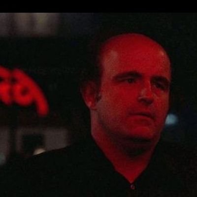 REALDrewWeiss's profile picture. 