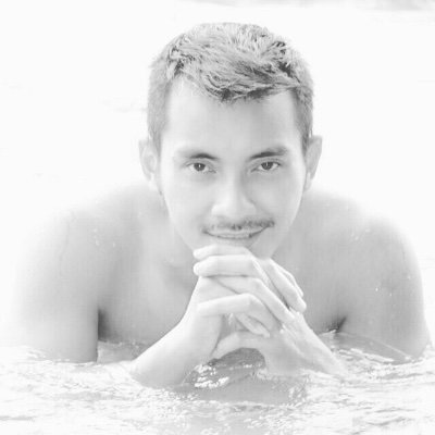 Agung8717's profile picture. Love