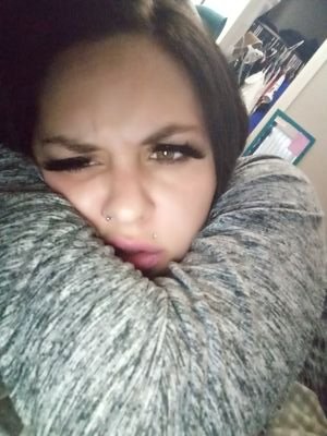 lindsyann_'s profile picture. nah.