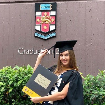 Pre-service TAS and Music (piano) teacher. ACU🎓Graduated with Diploma of Visual Arts, Bachelor of Music, Honours degree in Interior Architecture 🎓