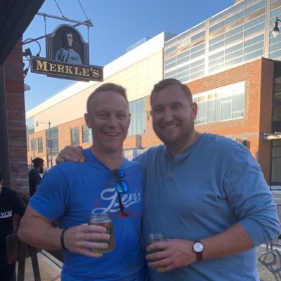 Eesch3's profile picture. Every cab driver’s favorite passenger.