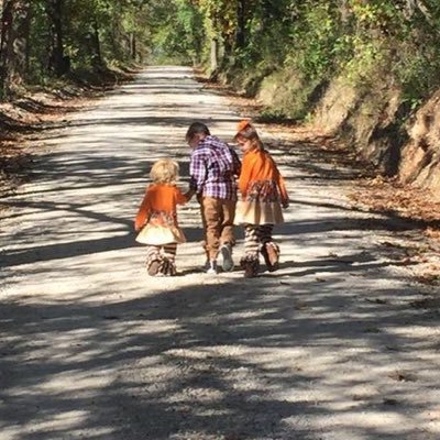 momod32's profile picture. 