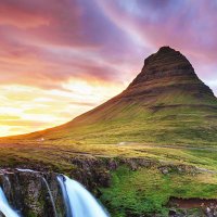 Sherlock (@me_intr0vert) 's Twitter Profile