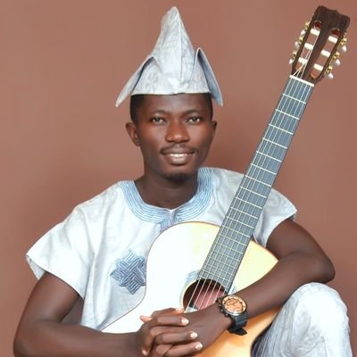 NIGERIAN CLASSICAL GUITAR COMPOSER, TEACHER ARRANGER AND PERFORMER OF CLASSICAL GUITAR MUSIC