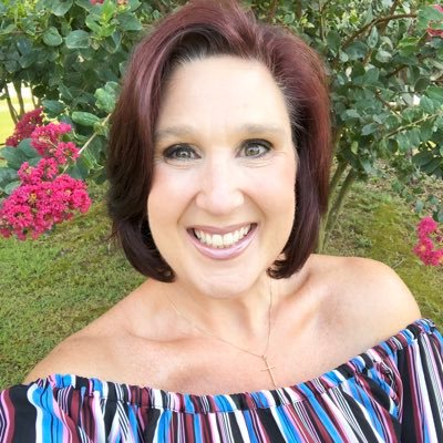 Author, Speaker, and Wellness Advocate, guiding people to transform lives in order to leave a legacy of family, health, relationships, adventure, and JOY.