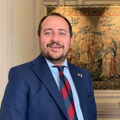 Consigliere Regionale del Piemonte Lega Salvini. Nato a Venaria Reale (Torino). Laureato in Scienze Politiche all'Università di Roma. Attivista da sempre.