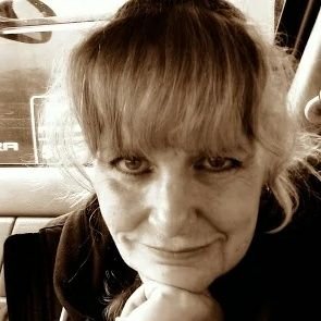 Old school female punk music lover; vinyl rules! Where has all the real rock gone? I miss music made w passion, not 4 $. Love Jack White's ventures, now what..?