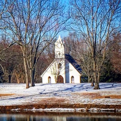 Beautiful Weddings. Event Resort, Bed and Breakfast, Located just outside Memphis, TN @BonneterreMS Instagram (662) 781-5100