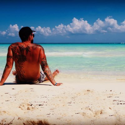 psionicz's profile picture. De momento ...