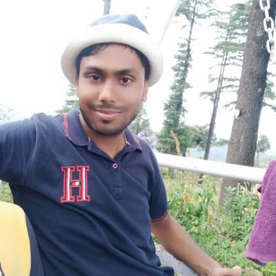ॐ त्र्यम्बकं यजामहे सुगन्धिं पुष्टिवर्धनम् |
उर्वारुकमिव बन्धनान्मृत्योर्मुक्षीय माऽमृतात् ||