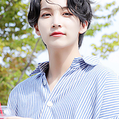 95YJH's profile picture. ; i walk, flowers bloom * ㅡ H ♡ 기린 · this angel can ruin ur favorites list with a smile