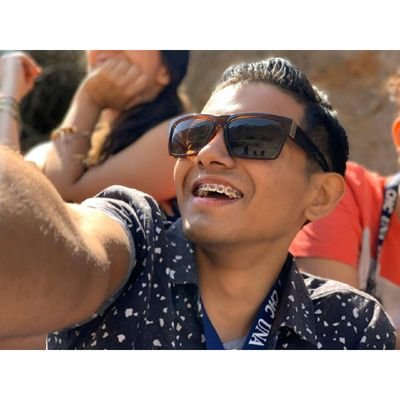 DinarteKendhall's profile picture. Dangerous⚠️☠
                                                                               Ing. Electromecánico.🦾