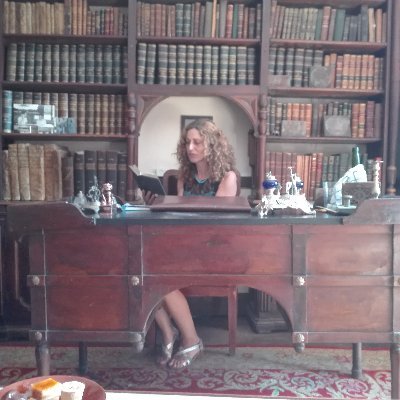 Beadelavilla's profile picture. Investigadora
Musicóloga
Pianista