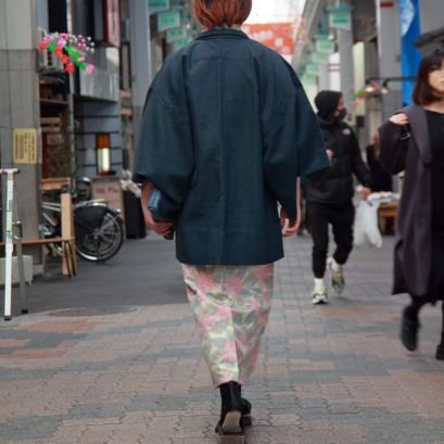 freedom_yushi's profile picture. 雑多。

着物、古着、スニーカー、革靴も好き。

多趣味な人なので色んな方々バッチ来い。

無言フォロー失礼します。