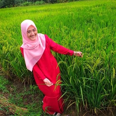 _fatinursyuhada's profile picture. Always look at the bright side 🌈