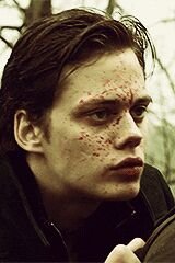 Hi i'm of course not the real Bill Skarsgård. I love the movie 