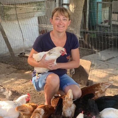 We are suppliers of hens. We have been keeping chickens for many years, they are easy & fun.
Spelthorne Means Business - Best Independent Business 2018 Winner