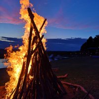How To Survive Summer Camp (@how2survivecamp) 's Twitter Profile