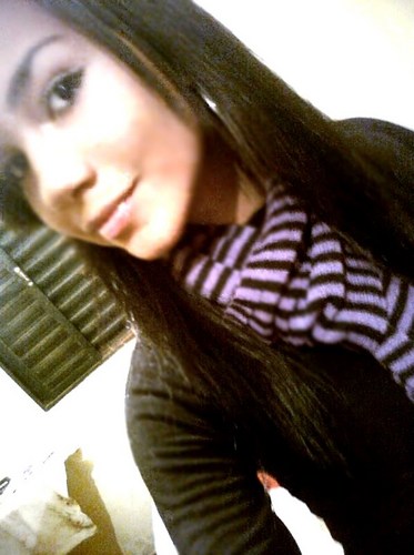 Sou isso hoje... amanhã, já me reinventei. Reinvento-me sempre que a vida pede um pouco mais de mim,sou complexa, sou mistura, sou mulher com cara de menina.
