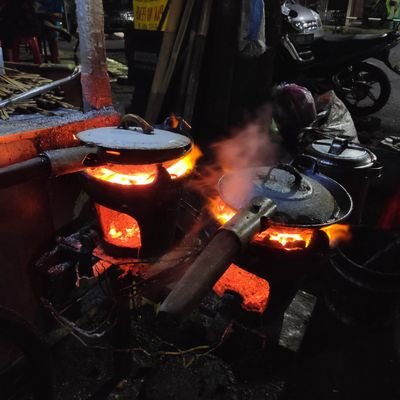 Yodya's profile picture. a Designer