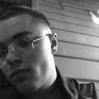 Cyrille___'s profile picture. Vivement l’été pourvu qu’il neige📍Reims