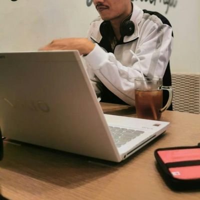 trialtruis's profile picture. i am me