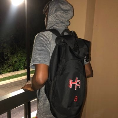 Robichaud varsity basketball C/O 2022 Guard and SF🥴 6’0 16yrs old🙇🏾♂️