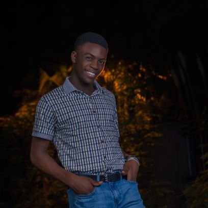 I am a pacesetter a lover of God. lover of wisdom. Baby lawyer 👨💼👨💼👨⚖👨⚖