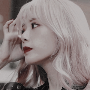 AME01P's profile picture. ᅟᅟ𝗸𝗶𝗺 𝗽𝗼𝘀𝘀𝗶𝗯𝗹𝗲 @ 𝗰𝗮𝗹𝗹 me, 𝗯𝗲𝗲𝗽 me if you wanna 𝗿𝗲𝗮𝗰𝗵 me ㅡ 𝐀𝐆𝐄𝐍𝐓 𝟎𝟏 ৲ たち