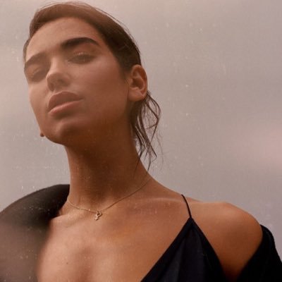 REVIVALDUAS's profile picture. yeah u know how to make me want u