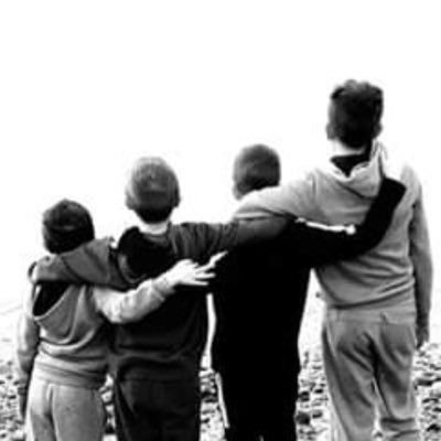 MarkNev2's profile picture. Father of 4