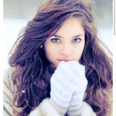 Parisha2422's profile picture. 