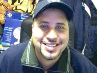 Elchulito_uk's profile picture. hi i am a Latino living in the UK.