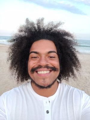 cjonesuno's profile picture. I teach teenagers how to sing.