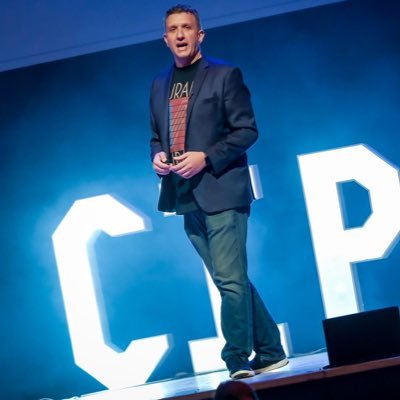 @joinICology founder | co-author of #hungrycommunicator | https://t.co/GMjb2GIcYd