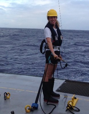 Biogeochemist posing as a microbial ecologist. Simons Postdoc Fellow @WHOI. she/her