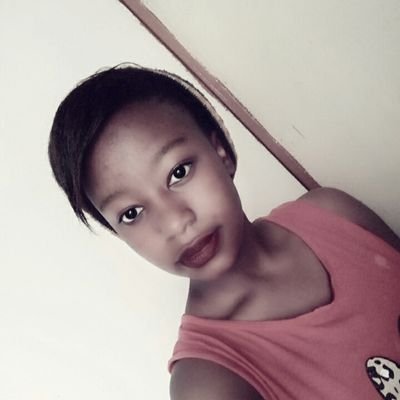 TshegofatsoHla6's profile picture. (I follow back 😘)A writer