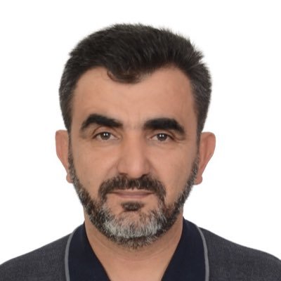 AYBU İlahiyat Fak.İslam Felsefesinde Doktora Öğr, AÜ ilahiyat Fak ve Akd.Ün. iletişim Fak, And Ü. Felsefe bölümü mezunu. Akdeniz Dayanışma Platformu (Adap) Bşk.