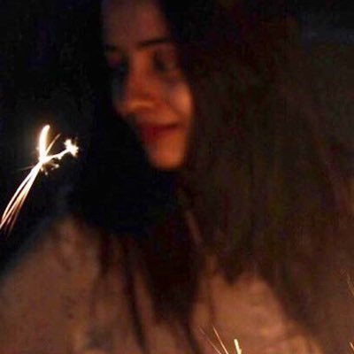 rujvie07's profile picture. 