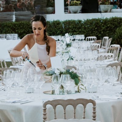 NuriaRamirezzz's profile picture. Arreglá pero informal. Enamorada de la vida. #WeddingPlanner #Marketing #Copywriting