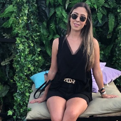 Não tenho tempo pra mais nada, ser feliz me consome muito.!