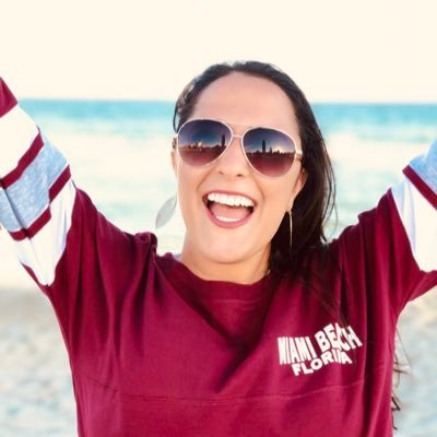 PrettyOHxx's profile picture. 