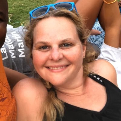 Mom of six kids. Married to an amazing man I met when I was just a 17 year old girl working at Sizzler.