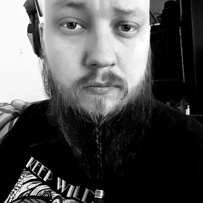 Full-time student. Occacional streamer over at https://t.co/1aoHNaJ1La . Used to be cool on Twitch. Now just a guy who hangs out.