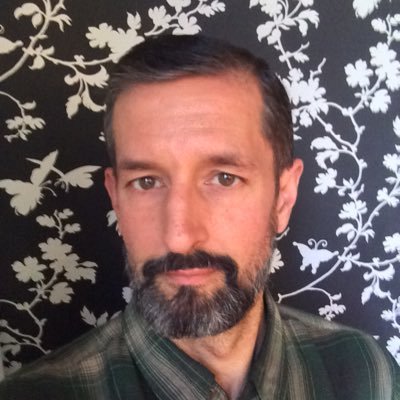 Linguist newsman interested in bicycles and birds.