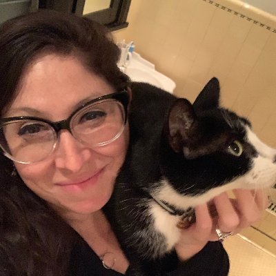 boringbabyshit's profile picture. Queen of well-laid pipe. Mom. Half of writing team w Danielle Evenson. NYFA. The Proposal Spot.