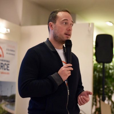 Chef de projet chez @auxiliaConseil et co-fondateur de @incroyable_com @incroyablebourg