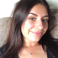 Chloe Farrell (@chlofazza) 's Twitter Profile